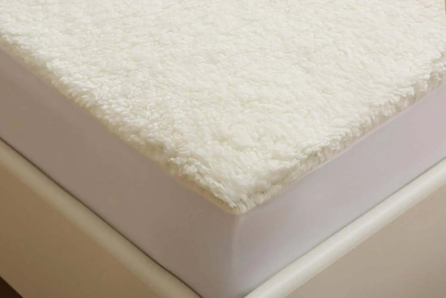 Extra Deep Thermal Fleece Under blanket Mattress Protector Warm Fitted Cover Dazzle Collection uk