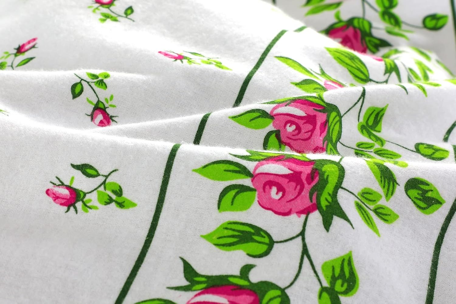 Dazzle Collection Printed Duvet Cover Rose Bud Thermal Flannelette 100% Cotton Duvet Cover with Matching Pillowcase Cover Bedding Set (Pink, Single) ‎Dazzle Collection