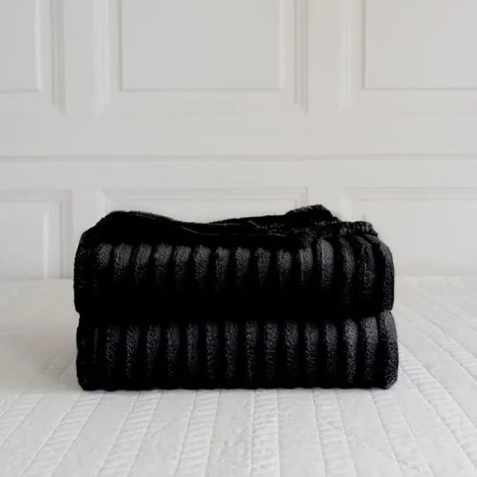 Dazzle Collection Faux Fur Fleece Blanket Throw Chunky Ribbed Cord Soft & Warm Striped Throw Blankets For Sofas Beds Couch Floor Camping Dazzle Collection uk