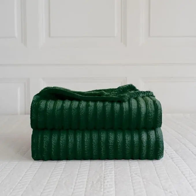 Dazzle Collection Faux Fur Fleece Blanket Throw Chunky Ribbed Cord Soft & Warm Striped Throw Blankets For Sofas Beds Couch Floor Camping Dazzle Collection uk