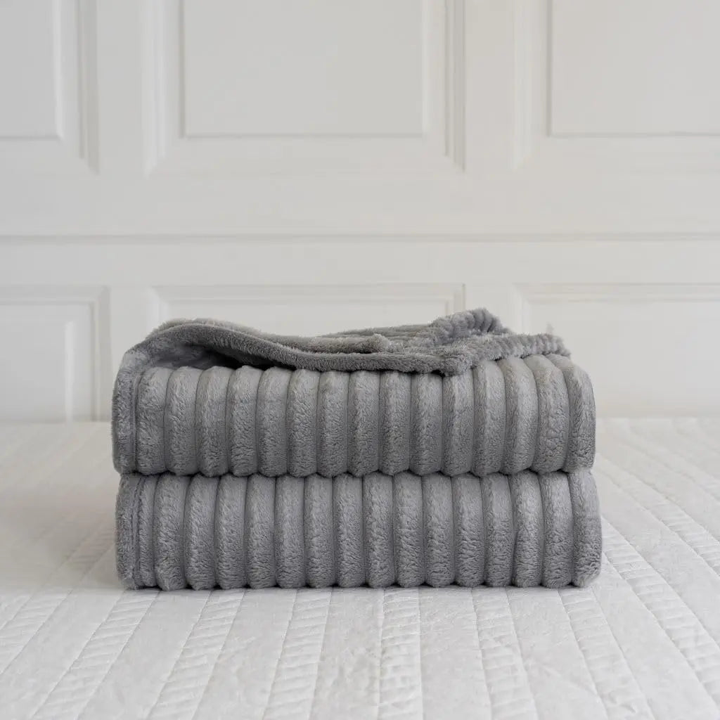 Dazzle Collection Faux Fur Fleece Blanket Throw Chunky Ribbed Cord Soft & Warm Striped Throw Blankets For Sofas Beds Couch Floor Camping Dazzle Collection uk
