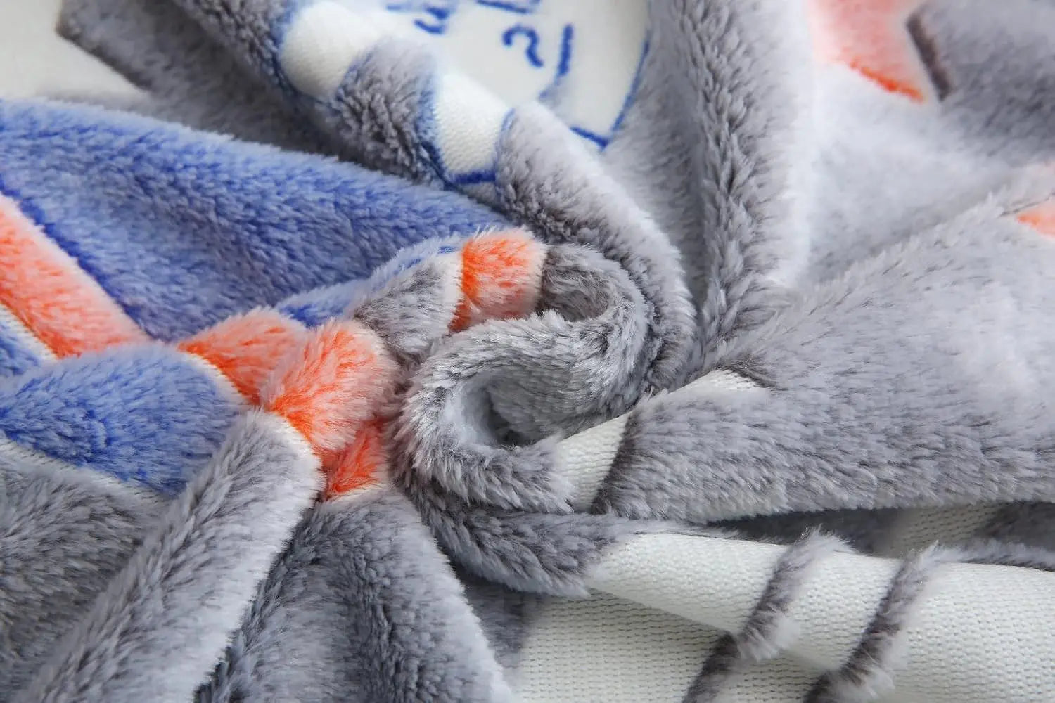 Dazzle Collection Space IconsThrow Blanket Glow in The Dark Fleece Blanket All Seasons Christmas Holiday Birthday Gifts for Teen Kids Girls Boys ‎Dazzle Collection